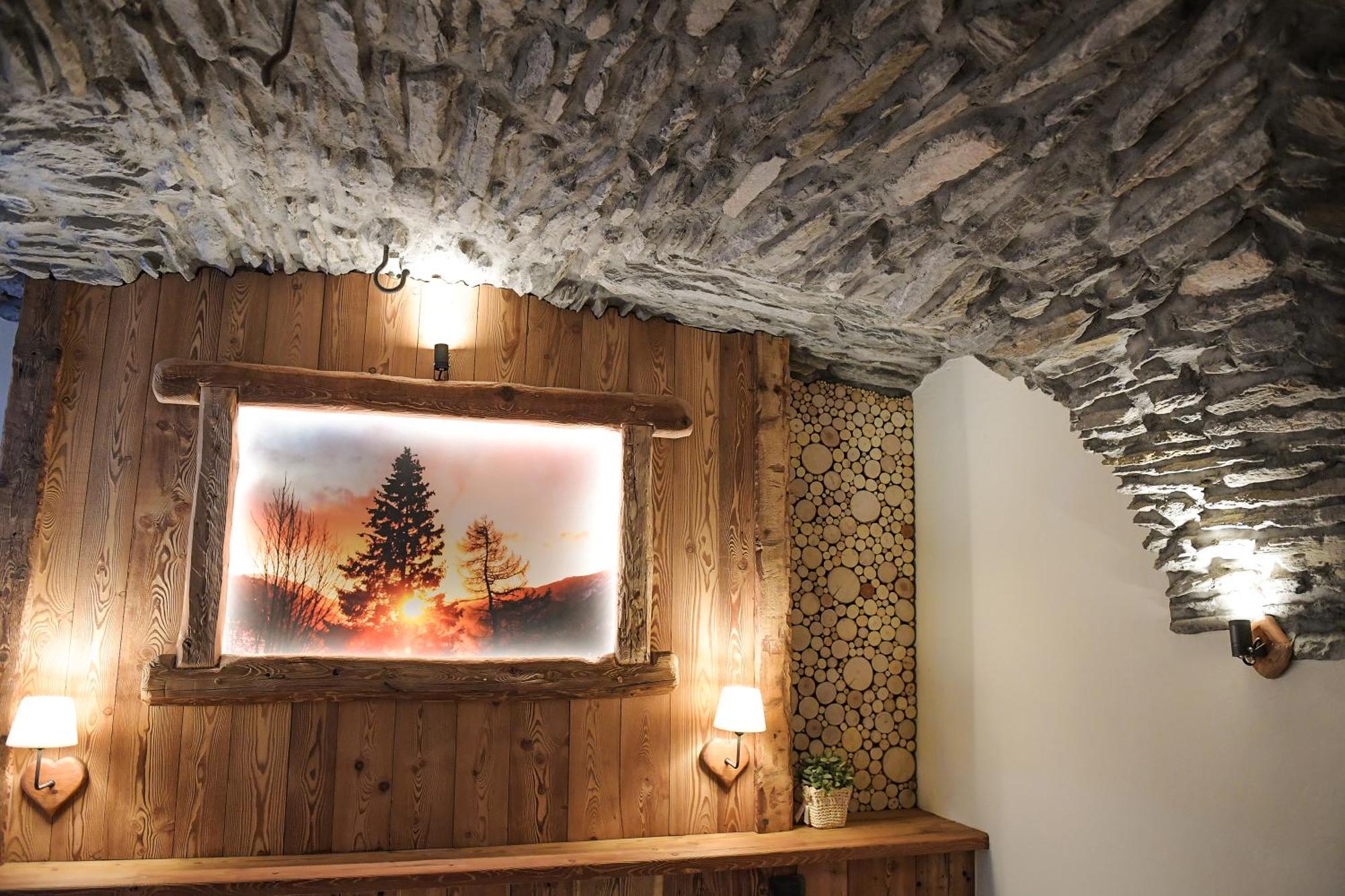 Hotel Le Petit Fenestrelle Extérieur photo